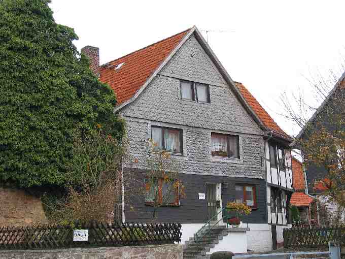 Verschiefertes Fachwerkhauses