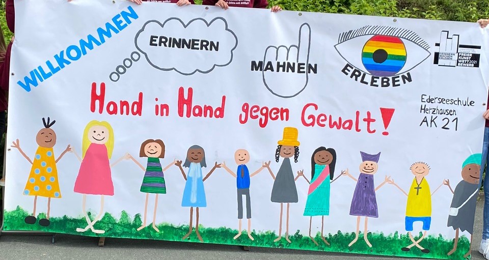 Bunte beschriftete Plane